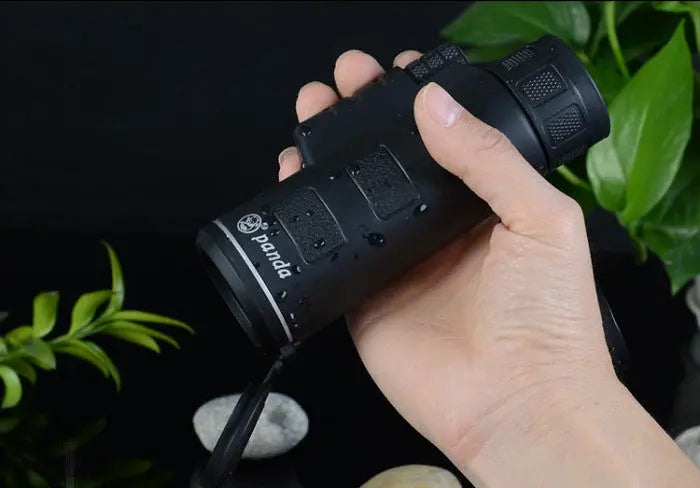 PANDA 35 x 50 Camera Lens Zoom Monocular + Clip for Smartphone Black Panda