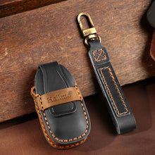 Load image into Gallery viewer, For Ford Focus/Mondeo/Maverick/Explorer/Escort/Edge 2017-2018 C231 Car Key Leather Protective Case, C231