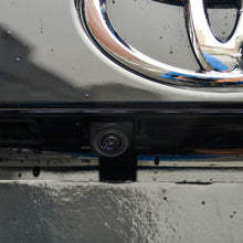 Load image into Gallery viewer, 720×540 Effective Pixel PAL 50HZ / NTSC 60HZ CMOS II Universal Waterproof Car Rear View Backup Camera, DC 12V, Wire Length: 4m, Waterproof