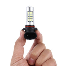 Load image into Gallery viewer, 2 PCS 9005 10W 900LM 8000K 42 SMD-2835 LEDs Car Fog Lights, DC 12V(White Light), 9005