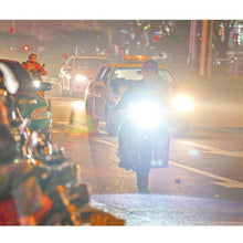 Load image into Gallery viewer, H6M/P15D 15W 1300 LM 6500K Motorcycle Headlight with 28 SMD-3030-LED Lamps, DC 12V, 15W 1300LM