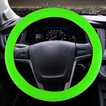 Load image into Gallery viewer, Crocodile Texture Universal Rubber Car Steering Wheel Cover For 34-48cm Wheel