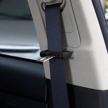 Load image into Gallery viewer, Universal Adjustable Car Seat Belt Buckle Plug Protective Cover Case