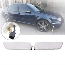 Load image into Gallery viewer, 2 PCS Front Bumper Clearance Lights Housing without Bulb Replacement 1JM945071 / 1JM945072 for VW Golf / Jetta 1999-2005