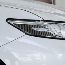 Load image into Gallery viewer, 2 PCS Car Carbon Fiber Headlight Decorative Sticker for Toyota Eighth Generation Camry 2018-2019, Headlight
