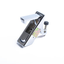 Load image into Gallery viewer, Silver Zinc Alloy Adjustable Lever Hand Operated Compression Latch with Raised Trigger for RV / Trailer, Non-Locking, Silver
