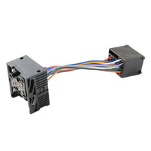 Load image into Gallery viewer, Car Audio CD Player 17-hole Extension Cable for BMW E46/E39 1996-2001, For BMW E46/E39 1996-2001