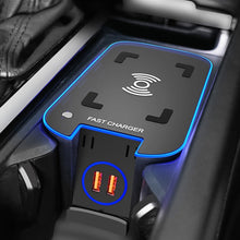 Load image into Gallery viewer, Car 15W Wireless Charger for Volvo XC60 / XC90, For Volvo XC60 / XC90