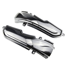 Load image into Gallery viewer, 1 Pair For Infiniti Q30 2016-2019 Car Dynamic LED Turn Signal Light Rearview Mirror Flasher Water Blinker, For Infiniti Q30 2016-2019