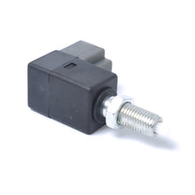 Load image into Gallery viewer, Car Brake Light Switch Brake Lamp Switch 93810-3K000 for Hyundai / KIA, For Hyundai / KIA