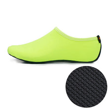 Load image into Gallery viewer, 3mm Non-slip Rubber Embossing Texture Sole Solid Color Diving Shoes and Socks, One Pair