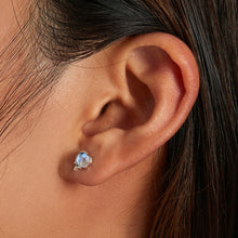 Load image into Gallery viewer, S925 Sterling Silver Heart Shaped Moonstone Women Earrings, Heart Shaped Moonstone