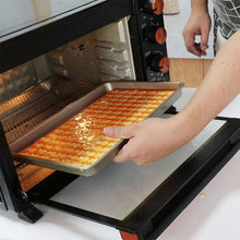Load image into Gallery viewer, Mini Cartoon Animal Cookie Silicone Baking Mould