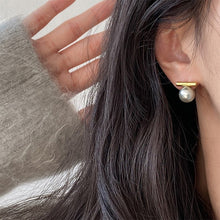 Load image into Gallery viewer, Temperament Ladies Light Luxury Pearl Double Layer Earrings Diamond Earrings, EH1490, EH0668, EH1595, EH1220, EH1509, EH1667, EH1291, EH1661, EH1671, EH1666, EH0829, EH0820, EH1649, EH1485, EH1560, EH1662, EH1650, EH1631, EH1628, EH0997, EH0518, EH1543...