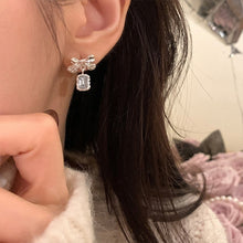 Load image into Gallery viewer, Temperament Ladies Light Luxury Pearl Double Layer Earrings Diamond Earrings, EH1490, EH0668, EH1595, EH1220, EH1509, EH1667, EH1291, EH1661, EH1671, EH1666, EH0829, EH0820, EH1649, EH1485, EH1560, EH1662, EH1650, EH1631, EH1628, EH0997, EH0518, EH1543...