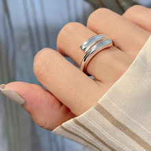 Load image into Gallery viewer, Platinum Plated Ladies Vintage Wear Combination Ring, J2520, J2100, J2225, J2160, J2212, J2243, J2246, J2310, J2996, J3021, J3023, J3024, J3029, J3063, J3064, J3012, J3032, J2708, J2284, J2046, J2083, J2085, J2089, J2144, J2112, J2143, J2639, J2792, J2...