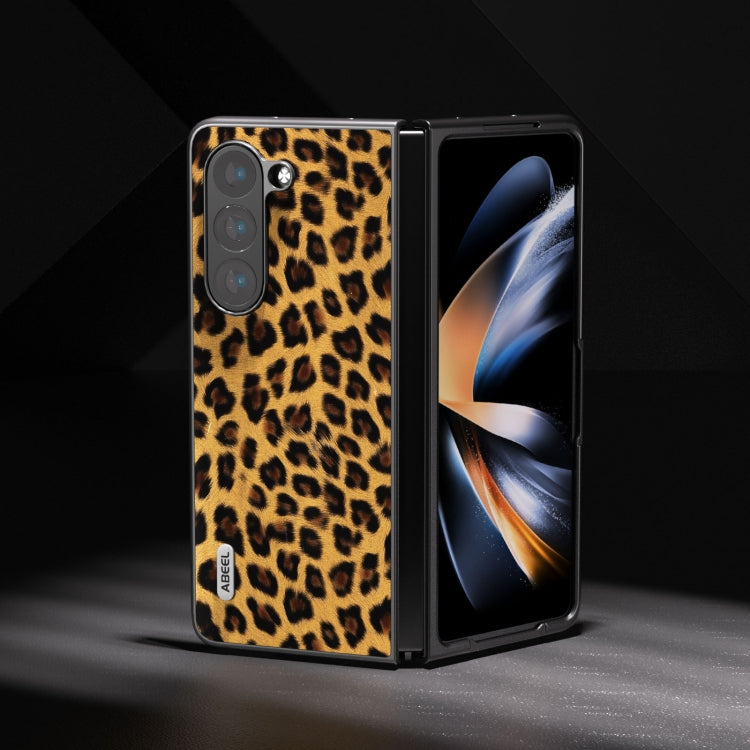 ABEEL Black Edge Leopard Phone Case