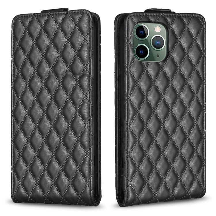 Diamond Lattice Vertical Flip Leather Phone Case, For iPhone 12 / 12 Pro, For iPhone 12 Pro Max, For iPhone 11 Pro Max, For iPhone 11, For iPhone 11 Pro, For iPhone X / XS, For iPhone XR, For iPhone XS Max