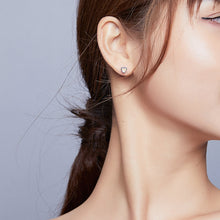 Load image into Gallery viewer, S925 Sterling Silver Simple Heart of Glass Earrings