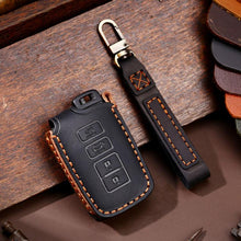 Load image into Gallery viewer, For Toyota North American 3+1-button C013 Crazy Horse Cowhide Car Key Protection Cover, For Toyota North American 3+1-button