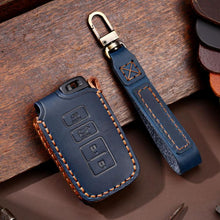 Load image into Gallery viewer, For Toyota North American 3+1-button C013 Crazy Horse Cowhide Car Key Protection Cover, For Toyota North American 3+1-button