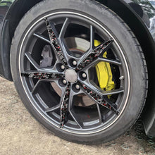 Load image into Gallery viewer, 20pcs/Set Forged Gold Foil Carbon Fiber Car Wheels Decorative Sticker for Chevrolet Corvette C8 2020-, Left and Right Driver, Wheels