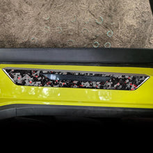 Load image into Gallery viewer, 2pcs/Set Forged Gold Foil Carbon Fiber Car Threshold Decorative Sticker for Chevrolet Corvette C8 2020-, Left and Right Driver, Threshold