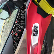 Load image into Gallery viewer, 2pcs/Set Forged Gold Foil Carbon Fiber Car Door Panel Decorative Sticker for Chevrolet Corvette C8 2020-, Left and Right Driver, Door Panel