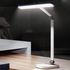 Smart Voice Control Five Brightness AA-Grade Eye Protection LED Desk lamp