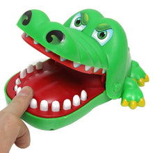 Load image into Gallery viewer, Crazy Crocodile Pushing Teeth to Bite Toy