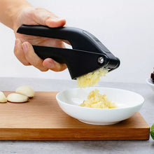 Load image into Gallery viewer, Original Xiaomi Youpin Huohou Garlic Presser Manual Garlic Mincer Chopping Garlic Tools, Huohou Garlic Presser