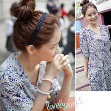 Load image into Gallery viewer, Hollow Braid Style Hair Hoop Headwear Random Color Delivery