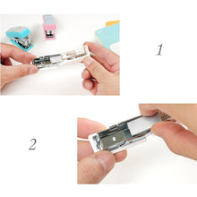 Load image into Gallery viewer, Deli Creative Stationery Geometry Stapler Colorful Fashion Stapler School Office Supplies Small, Size: 4.9*2.2cm, Random Color Delivery, 4.9x2.2cm