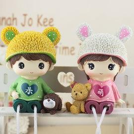 1 Pair Creative Resin Crafts Hanging Feet Adorkable Couple Dolls Ornaments Home Wedding Decoration Gift