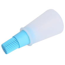 Load image into Gallery viewer, Kitchen Silicone Oil Brush Grill Brush Oil Bottle,Random Color Delivery, 11.5x5cm