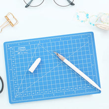 Load image into Gallery viewer, Junesix A5 Cutting Mat Set Cutting Mat &amp; Ruler &amp; Carving Knife, Junesix A5 (Mint Green), Junesix A5 (Pink), Junesix A5 (Blue), Junesix A5 (Purple)