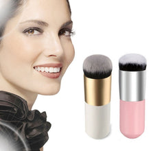 Load image into Gallery viewer, Short Wooden Handle Large Round Head Buffer Foundation Powder Makeup Brushes Plump Round Brush Makeup BB Cream Tools, Large Round Head  Pink, Large Round Head  White