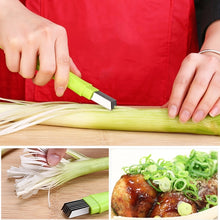 Load image into Gallery viewer, Kitchen Tool Manual Stainless Steel Filate Circle Shape Green Onion Slicer, 16x1.8cm Green