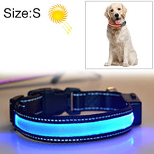 Load image into Gallery viewer, Medium and Large Dog Pet Solar + USB Charging LED Light Collar, Neck Circumference Size: S, 35-40cm, Size: S