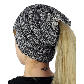 CC Letter Ponytail Cap Knitting Hat for Ladies