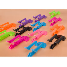 Load image into Gallery viewer, 10pcs Universal Trash Bag Fixed Clip Waste Basket Rubbish Bin Garbage Can Clamp Rubbish Clip Non-slip Garbage Bag Clip, Random Color Delivery, Garbage Can Clamp