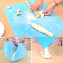 Load image into Gallery viewer, 2 PCS Multi-purpose Baking Necessary Silicone Kneading Dough Pad / Flour Pad / Heat Insulation Meal Pad Random Color Delivery