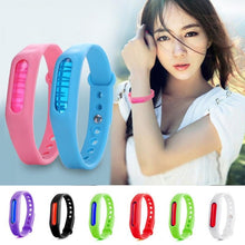 Load image into Gallery viewer, 5 PCS Anti-mosquito Silicone Repellent Bracelet Buckle Wristband Bugs Away, Suitable for Children and Adults, Length:23cm, Random Color Delivery, 5 PCS