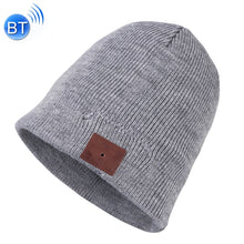 Load image into Gallery viewer, Bluetooth Warm Knit Hat, Supports Phone Answering &amp; Bluetooth Photo Taking &amp; Music Playing