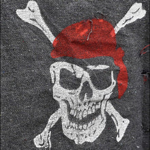 Load image into Gallery viewer, Halloween Decoration Jolly Roger Skull Banner Pirate Flag Party Supplies, Large Size: 76 x 90cm, Large Size: 76 x 90cm