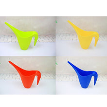 Load image into Gallery viewer, Long Mouth Watering Pot Plastic Sprinkler Pouring Pots,Capacity: 1.0L,Random Color Delivery, Capacity: 1.0L