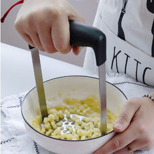 Load image into Gallery viewer, Stainless Steel Manual Pumpkin Potato Ricer Masher with Broad and Ergonomic Horizontal Handle, Single layer stainless
