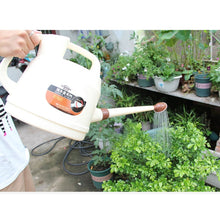 Load image into Gallery viewer, Watering Pot PP Landscape Gardening Supplies Watering Can Long Mouth Watering Irrigation Tools, Capacity: 7L, Random Color Delivery, Capacity: 7L