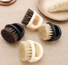 Load image into Gallery viewer, Men Ring Design Portable Boar Brush Black ABS Haircut Cleaning Shaving Brush