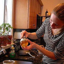 Load image into Gallery viewer, Transparent Acrylic Honey Juice Dispenser, Size: 8.3*10.0*15cm, Juice Dispenser